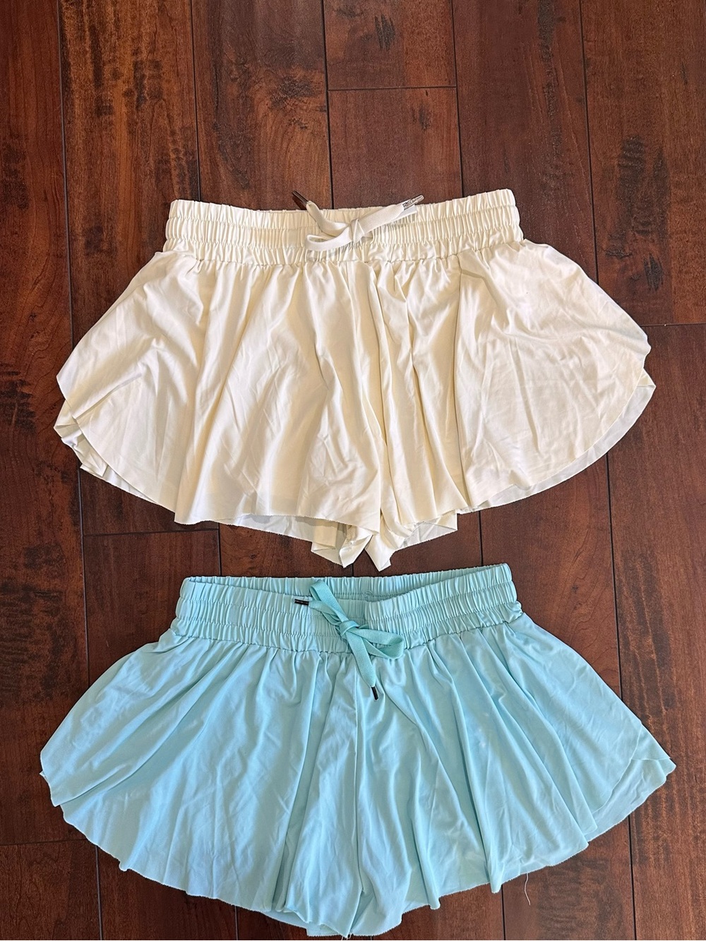 Set of 2 Pairs Girls Butterfly Shorts in Aqua blue & Cream Sz XL